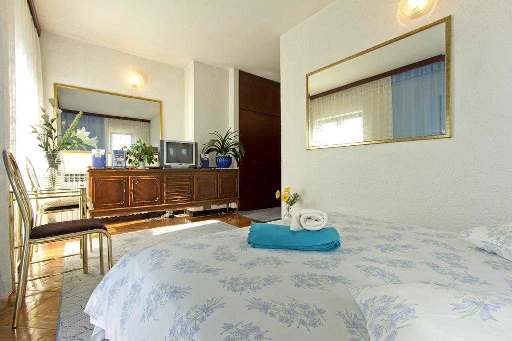 Apartments Croatia ริเยกา ภายนอก รูปภาพ